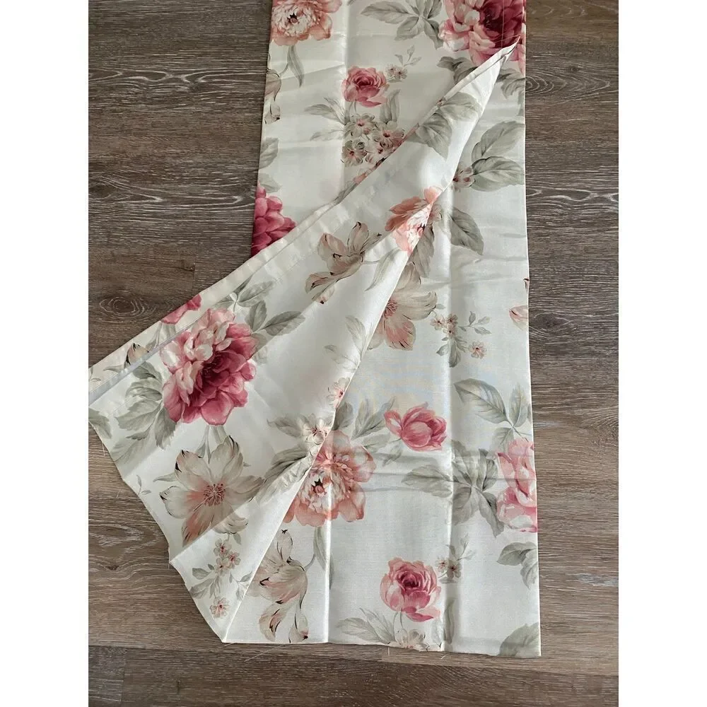 Jaclyn Smith floral pattern